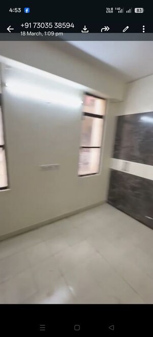 Lift in 2 BHK Apartment at Ninex RMG Residency, Sector 37c – for Rent