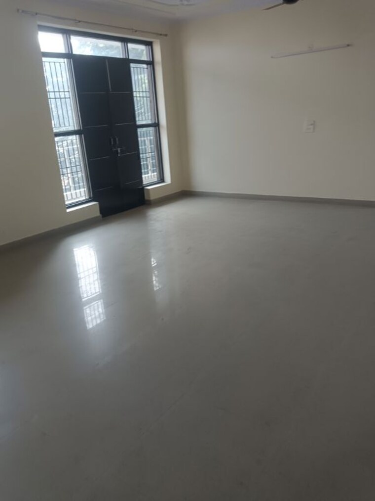 Room, ninex-rmg-residency 2 Bedroom 1250 Sq.Ft. Apartment In Sector 37c Gurgaon 10233164