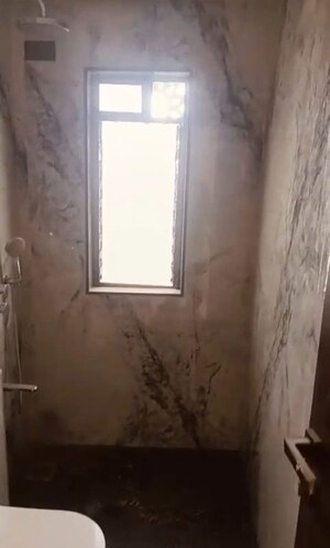 Bathroom in 4 BHK Apartment at Alamdar The Auro, Lower Parel – for Rent