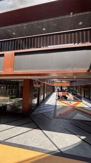  Office Space For Rent in Sun Twilight, Sector 27 Yamuna Expressway