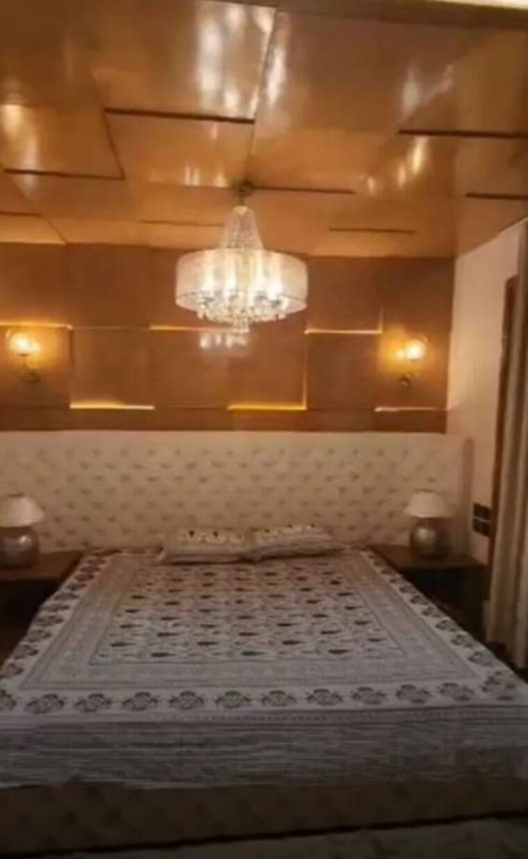 Kitchen, butler colony Commercial Office Space 5000 Sq.Ft. In Butler Colony Lucknow 10362021