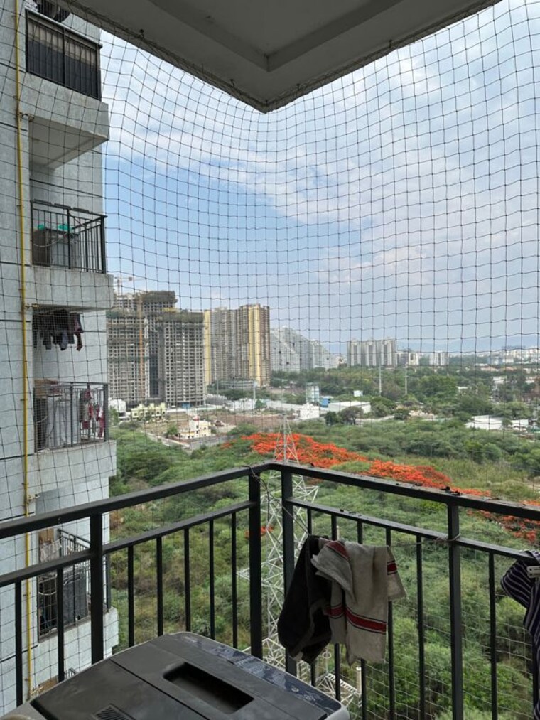 Exterior View, amanora-gold-towers 2 Bedroom 950 Sq.Ft. Apartment In Hadapsar Pune 10362039