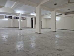 Room in  Shop at Lajpat Nagar ii – for Rent