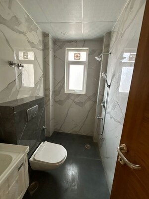 Bathroom in 3 BHK Builder Floor at BPTP District Faridabad, Sector 81 – for Sale