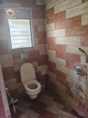 Bathroom in 3 BHK Apartment at Acme Complex 2A, Goregaon West – for Rent