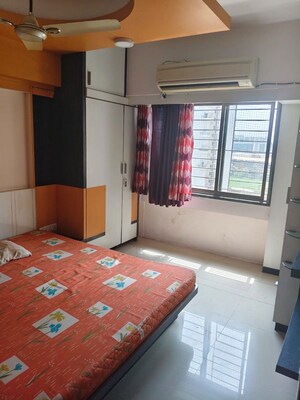Bedroom in 3 BHK Apartment at Acme Complex 2A, Goregaon West – for Rent
