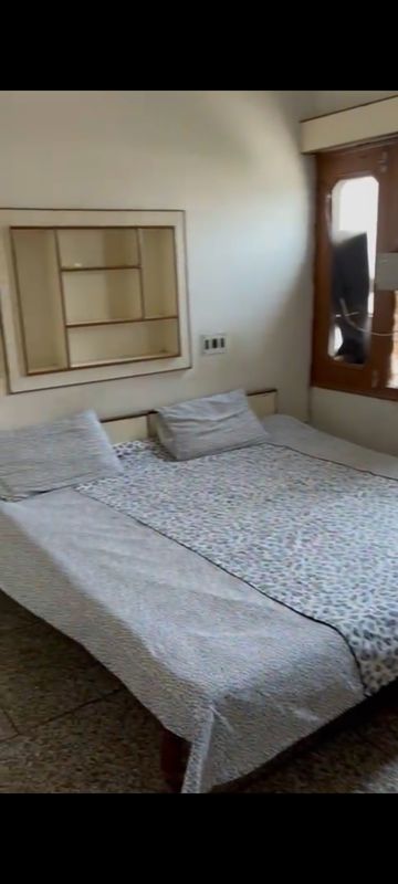 2 BHK Builder Floor For Rent in Sector 44