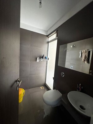 Furnished Amenities in 3 BHK Apartment at Kharghar – for Rent