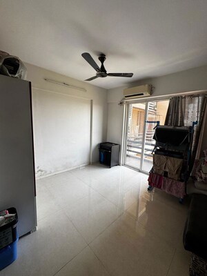 Bedroom in 3 BHK Apartment at Kharghar – for Rent