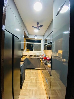 Bathroom in 4 BHK Apartment at Ansal Sushant Estate, Sector 52 – for Rent