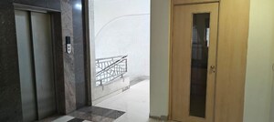 Room in  Office Space at Thane West – for Rent