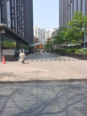  Office Space – Exterior View View at KP Epitome, Makarba - for Rent