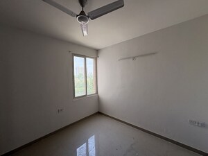 Room in 2 BHK Apartment at Shree Vardhman Green Court, Sector 90 – for Rent