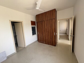 2 BHK Apartment For Rent in Shree Vardhman Green Court in Sector 90, Gurgaon