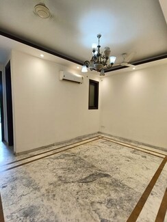3 BHK Builder Floor For Rent in Shivalik Colony