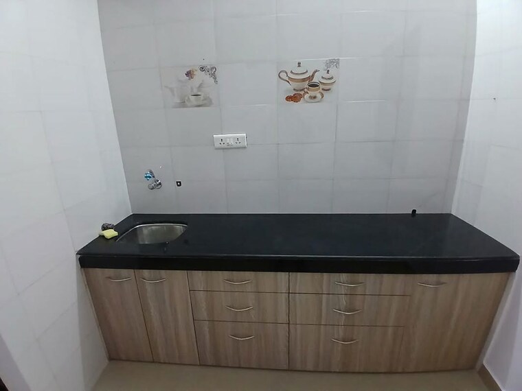 Bathroom, sujata-apartments-santacruz-east 1 Bedroom 350 Sq.Ft. Apartment In Santacruz East Mumbai 10362246