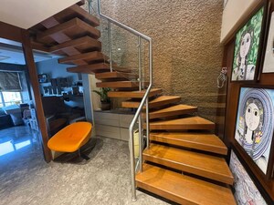 Staircase in 4 BHK Apartment at Prabhadevi – for Rent