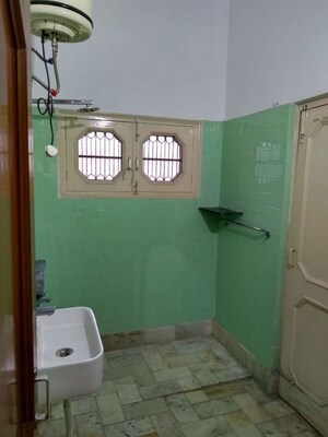 Bathroom in 3 BHK Independent House at Sector 16 – for Rent