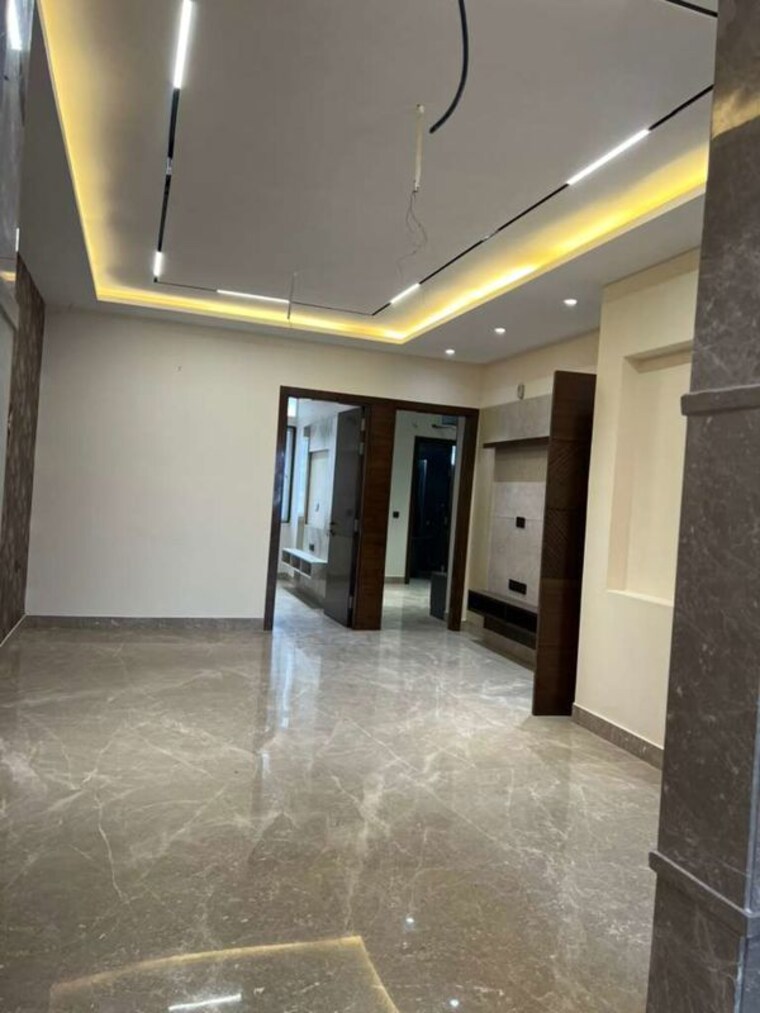 Room, ashok vihar 3 Bedroom 150 Sq.Yd. Builder Floor In Ashok Vihar Delhi 10362266
