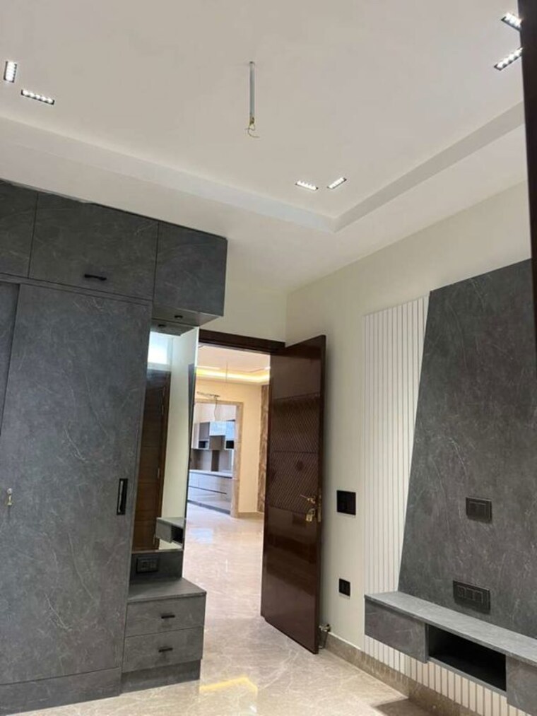 undefined, ashok vihar 3 Bedroom 150 Sq.Yd. Builder Floor In Ashok Vihar Delhi 10362266
