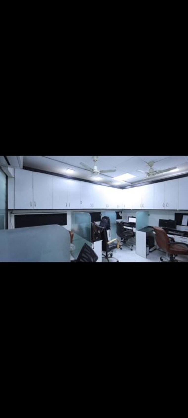 Team Area, netaji subhash place Commercial Office Space 1500 Sq.Ft. In Netaji Subhash Place Delhi 10362277