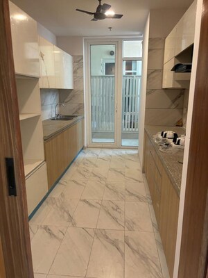 Room in 3 BHK Apartment at Conscient Hines Elevate, Sector 59 – for Sale