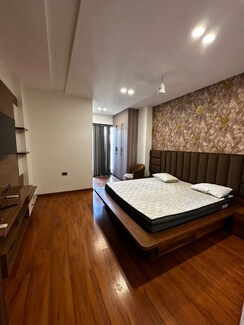 2 BHK Builder Floor For Rent in Sector 52