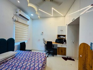 Bedroom in 2.5 BHK Apartment at Jyothi Residency Madhapur, Madhapur – for Rent