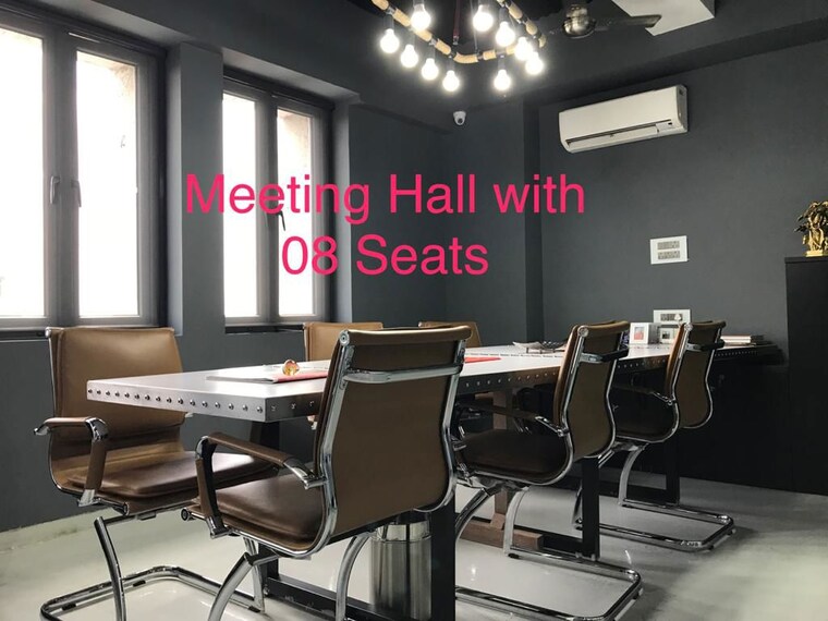Gym, netaji subhash place Commercial Office Space 900 Sq.Ft. In Netaji Subhash Place Delhi 10362309