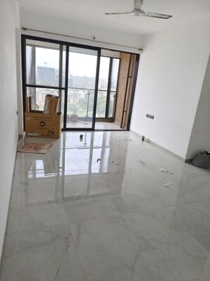 Room in 2 BHK Apartment at Kharadi – for Rent