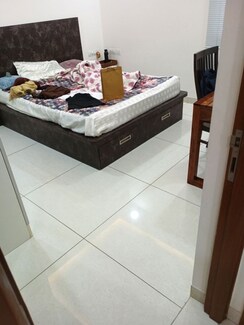 2.5 BHK + Pooja Room,Study Room Apartment For Rent in Aparna Sarovar Zenith