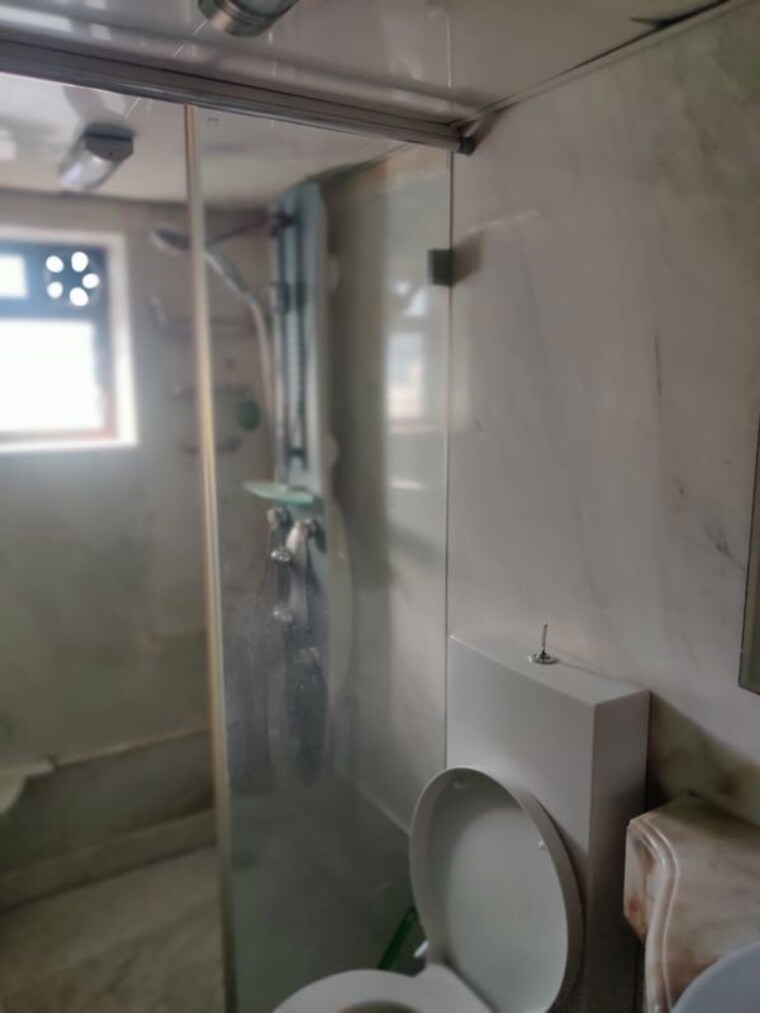 Bathroom, summer-villa 3 Bedroom 1000 Sq.Ft. Apartment In Santacruz East Mumbai 10362336