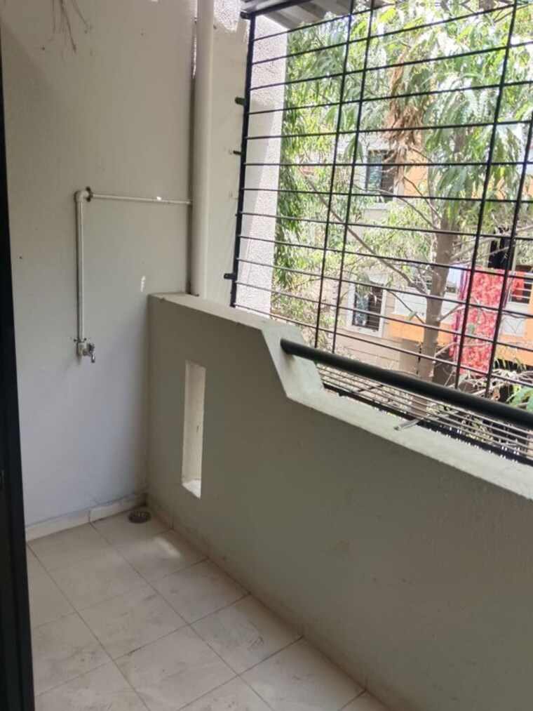 Balcony, shiv-enclave 1 Bedroom 650 Sq.Ft. Apartment In Kharadi Pune 10362358
