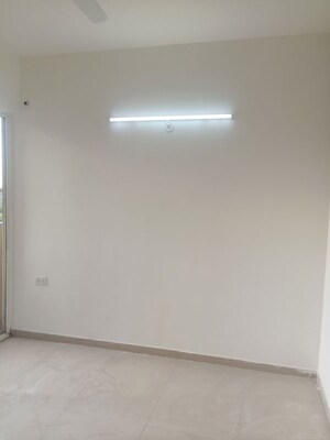 Room in 3 BHK Apartment at Mahagun Mywoods II, Sector 16c Greater Noida – for Rent