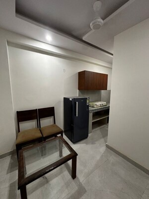 Living Room in 1 BHK Builder Floor at Sector 57 – for Rent