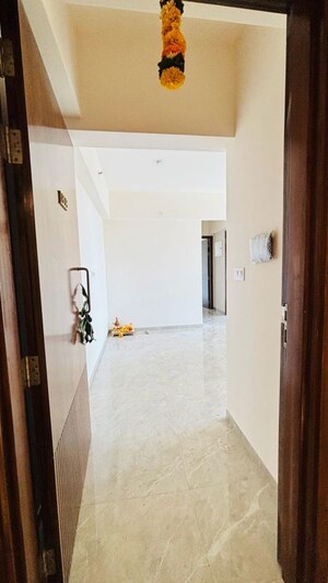 Room in 3 BHK Apartment at L&T Emerald Isle, Powai – for Sale