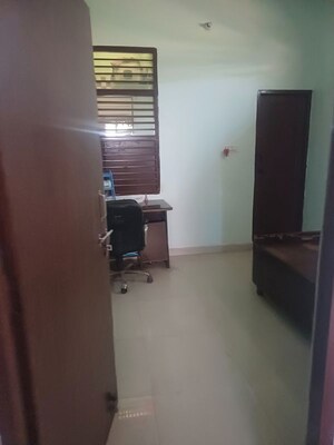 Room in 2 BHK Apartment at Ashrai Golden Grande, Tech Zone 4 Greater Noida – for Rent