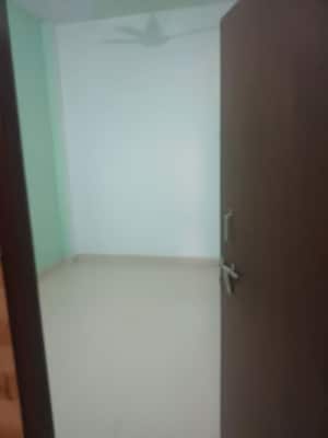 Room in 2 BHK Apartment at Ashrai Golden Grande, Tech Zone 4 Greater Noida – for Rent