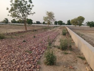 Plot Area in  Plot at Gwalior Road – for Sale