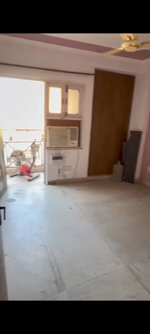 Room in 3 BHK Builder Floor at Freedom Fighters Enclave – for Rent