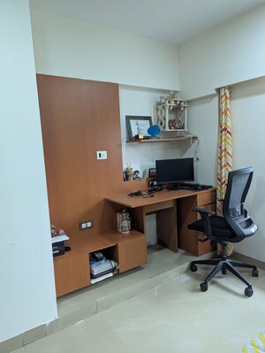 Bedroom in 2 BHK Apartment at Zara Apartment, Powai – for Rent