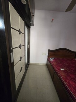 1 BHK Apartment For Rent in Vaibhav CHS Goregaon