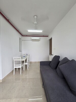 Room in 2 BHK Apartment at Nahar Amrit Shakti, Chandivali – for Sale