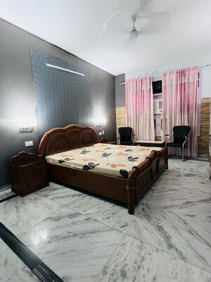 Bedroom in 2 BHK Independent House at Sector 17 – for Rent