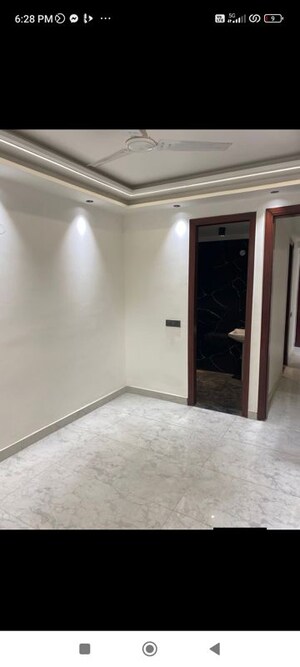 Room in 2 BHK Builder Floor at Freedom Fighters Enclave – for Rent