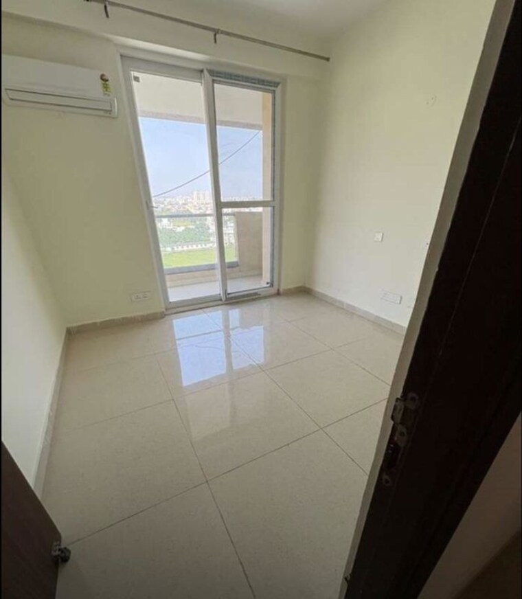 Room, maya-green-lotus-saksham 3 Bedroom 1600 Sq.Ft. Apartment In International Airport Road Zirakpur 10362463