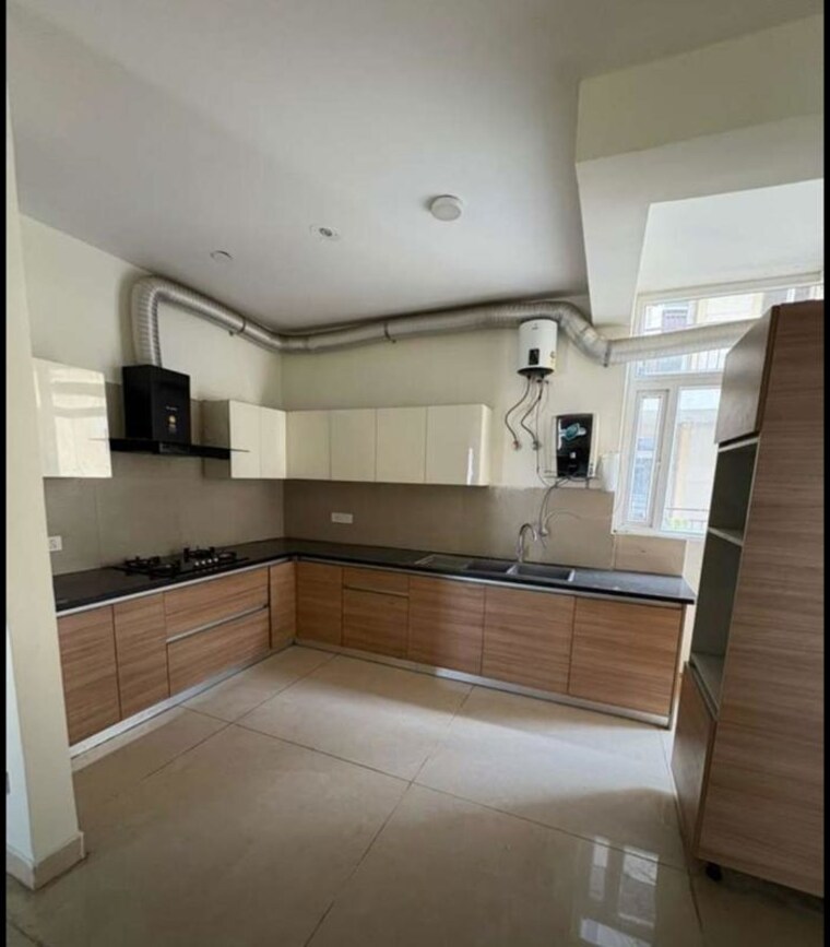 Kitchen, maya-green-lotus-saksham 3 Bedroom 1600 Sq.Ft. Apartment In International Airport Road Zirakpur 10362463