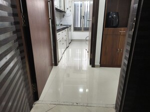 Kitchen in 2.5 BHK Apartment at Oberoi Realty Woods, Goregaon East – for Rent