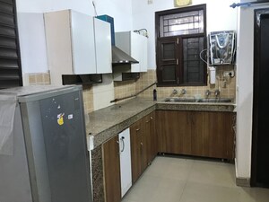Kitchen in 2 BHK Builder Floor at Milton Tower, Vip Road – for Rent