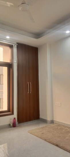 1 BHK Builder Floor For Rent in Neb Sarai